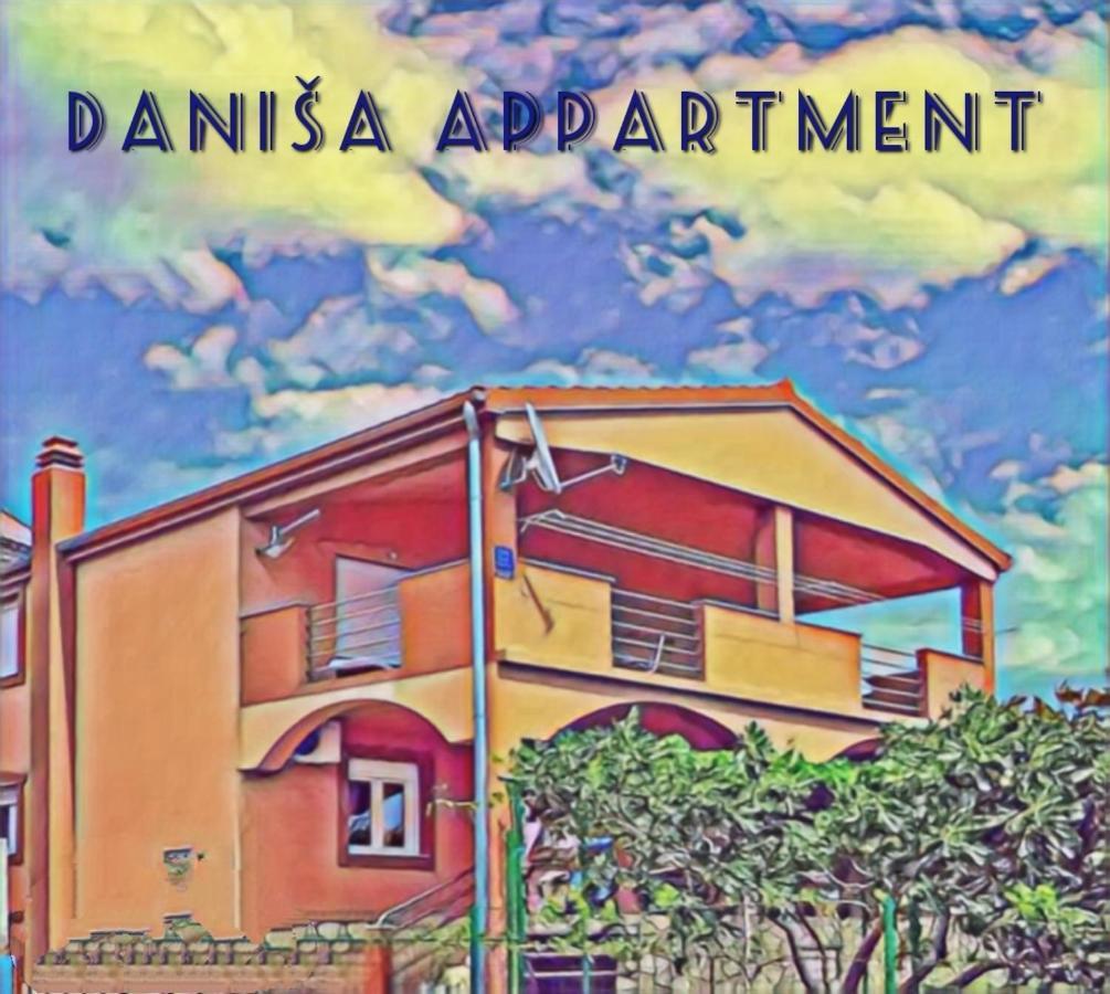 Danisacroatia Maslenica Exterior foto
